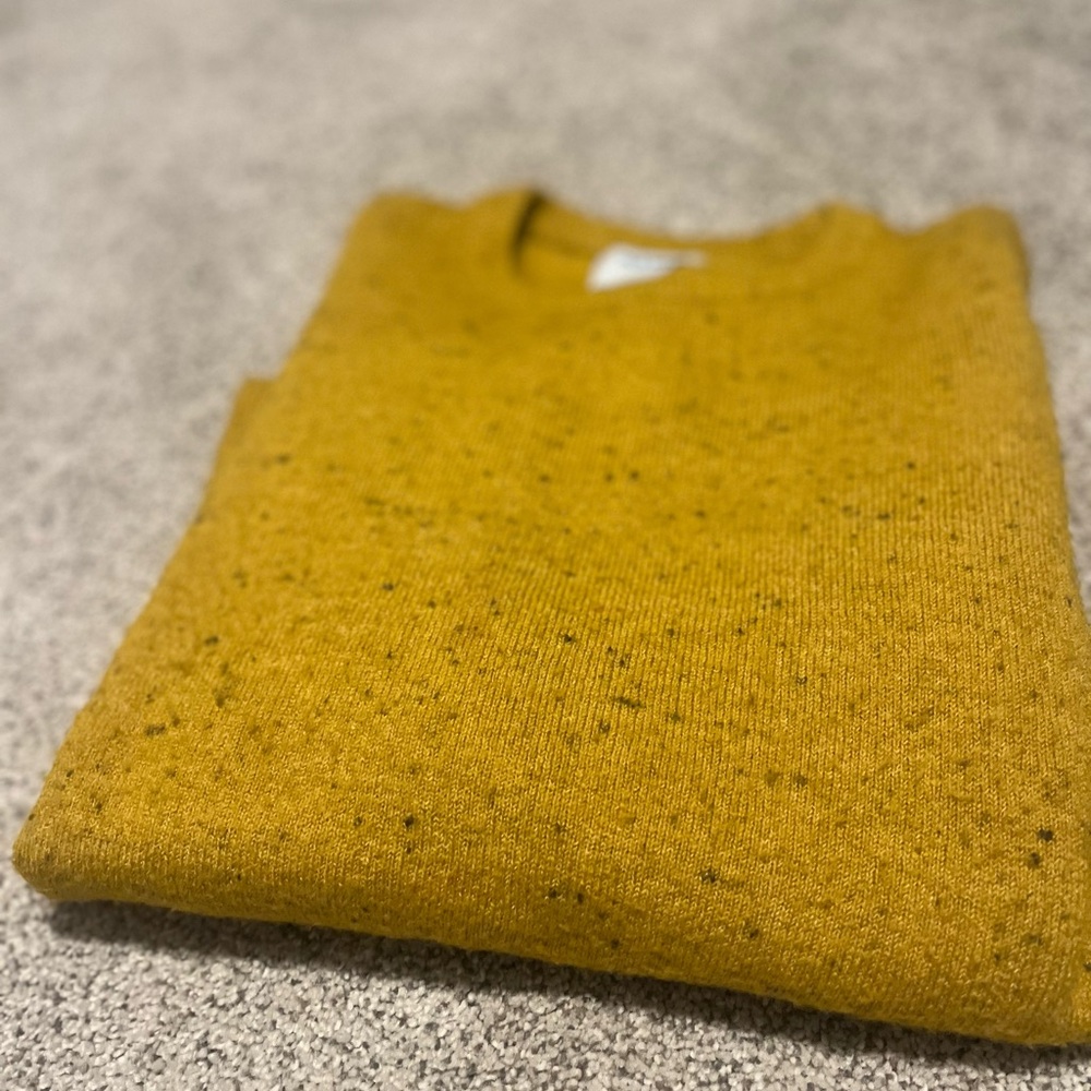 Old Navy Women’s Mustard Crewneck Sweater